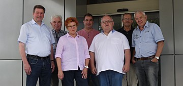 Представители фракции ХДС из муниципального совета Мюлакера в гостях у elumatec