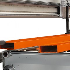 Centres d'usinage CNC SBZ 628 S Système de prise en pince du profilé elumatec