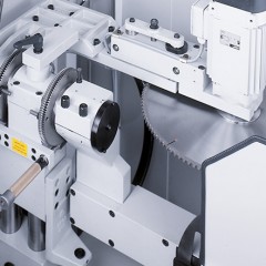 Aluminium profielen AKS 134/00 Uithoekzaagmachine AKS 134/00 elumatec