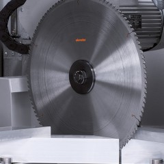Products for machining aluminium SBZ 630 Profile machining centre SBZ 630 elumatec